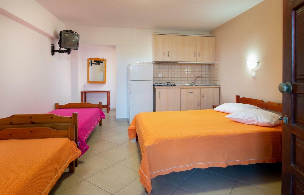 Stavros House Apartamento Sarti Exterior foto