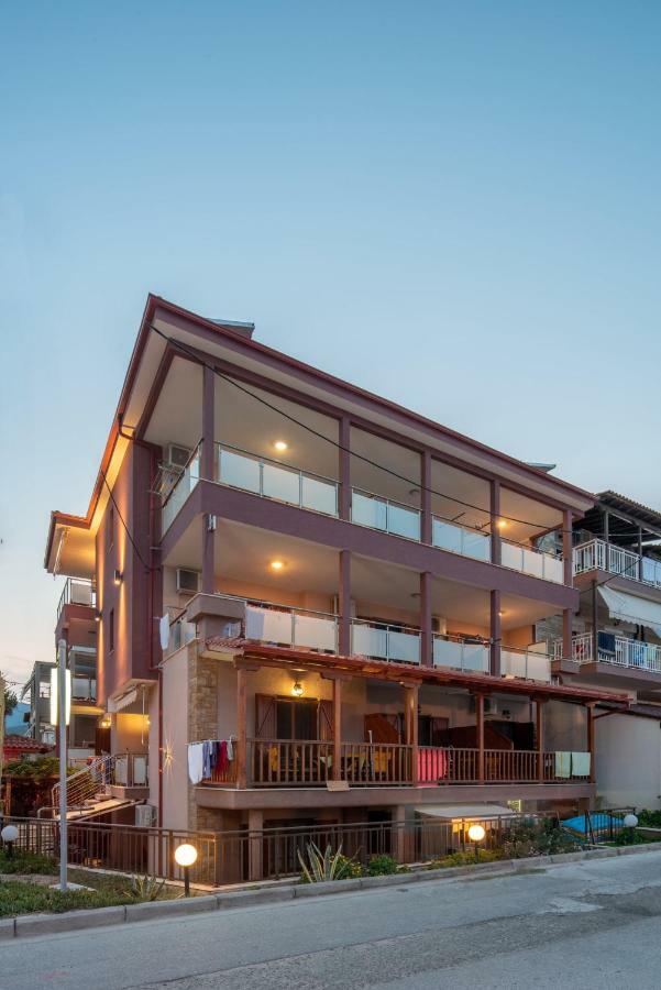 Stavros House Apartamento Sarti Exterior foto